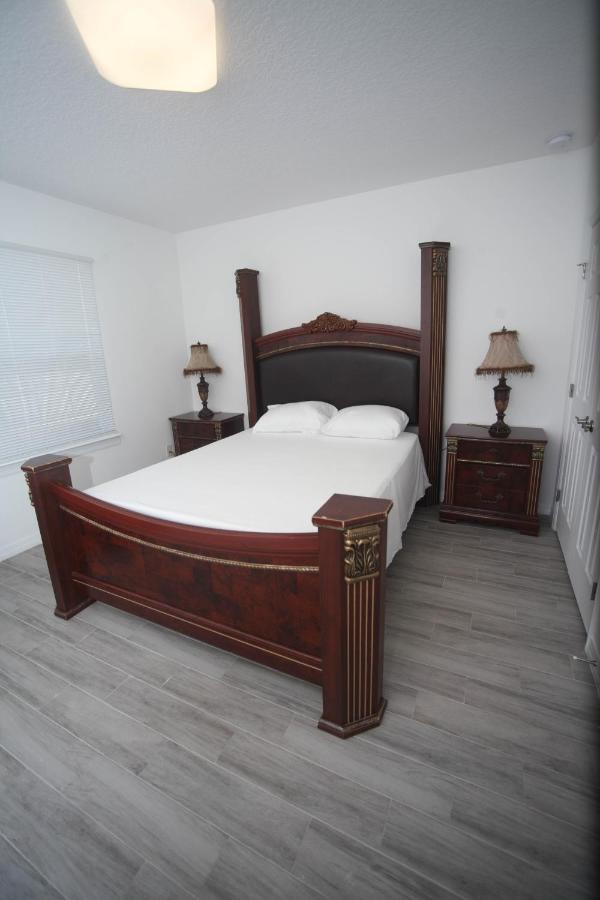 A Beautiful Queen Bedroom Orlando Eksteriør bilde